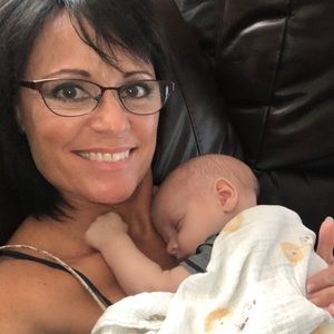 Meet your Posher, Angela